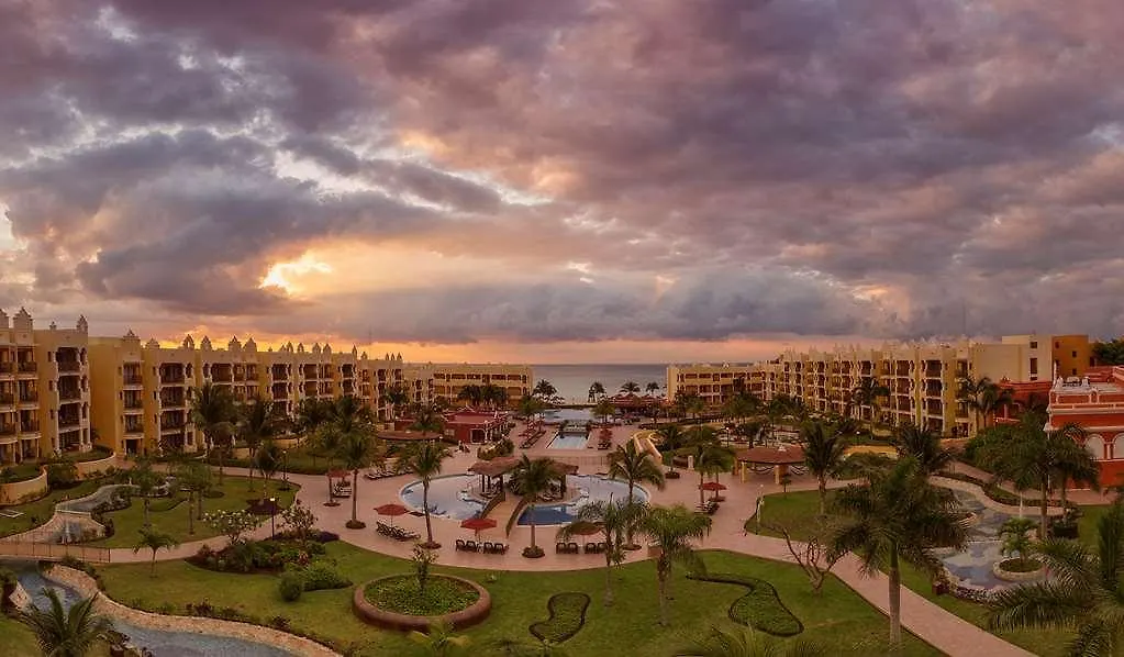 The Royal Haciendas Resort & Spa Playa del Carmen 5*,